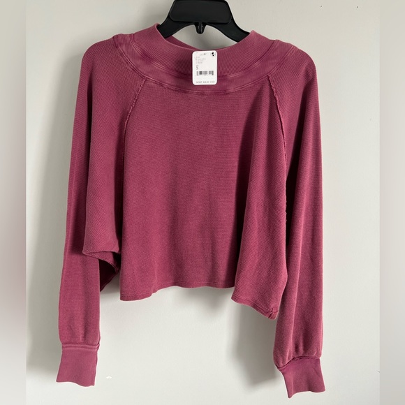 🆕FREE PEOPLE Dreamy Mulberry Fun Times Turtleneck - Picture 10 of 15